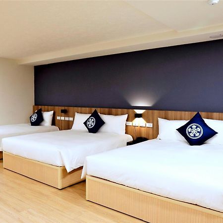 Holo Hotel Tainan Exterior foto