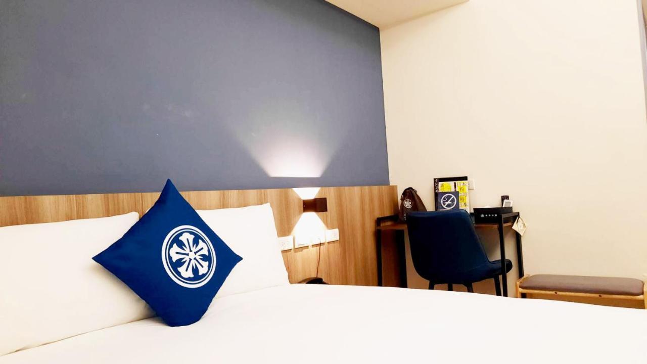 Holo Hotel Tainan Exterior foto