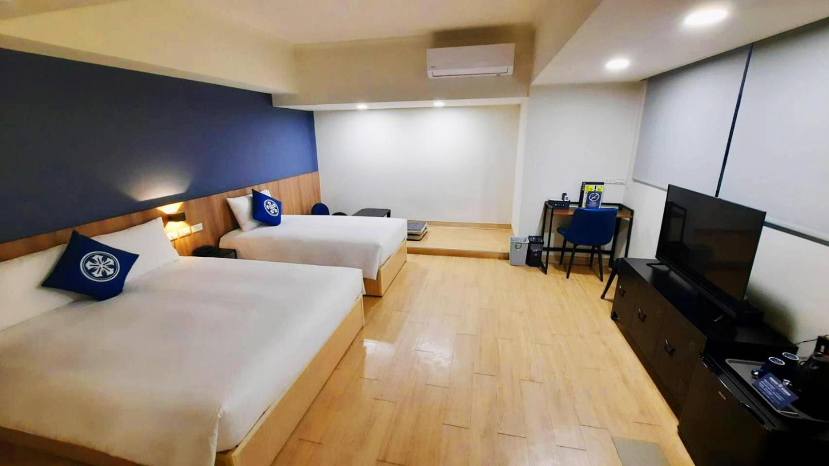 Holo Hotel Tainan Exterior foto